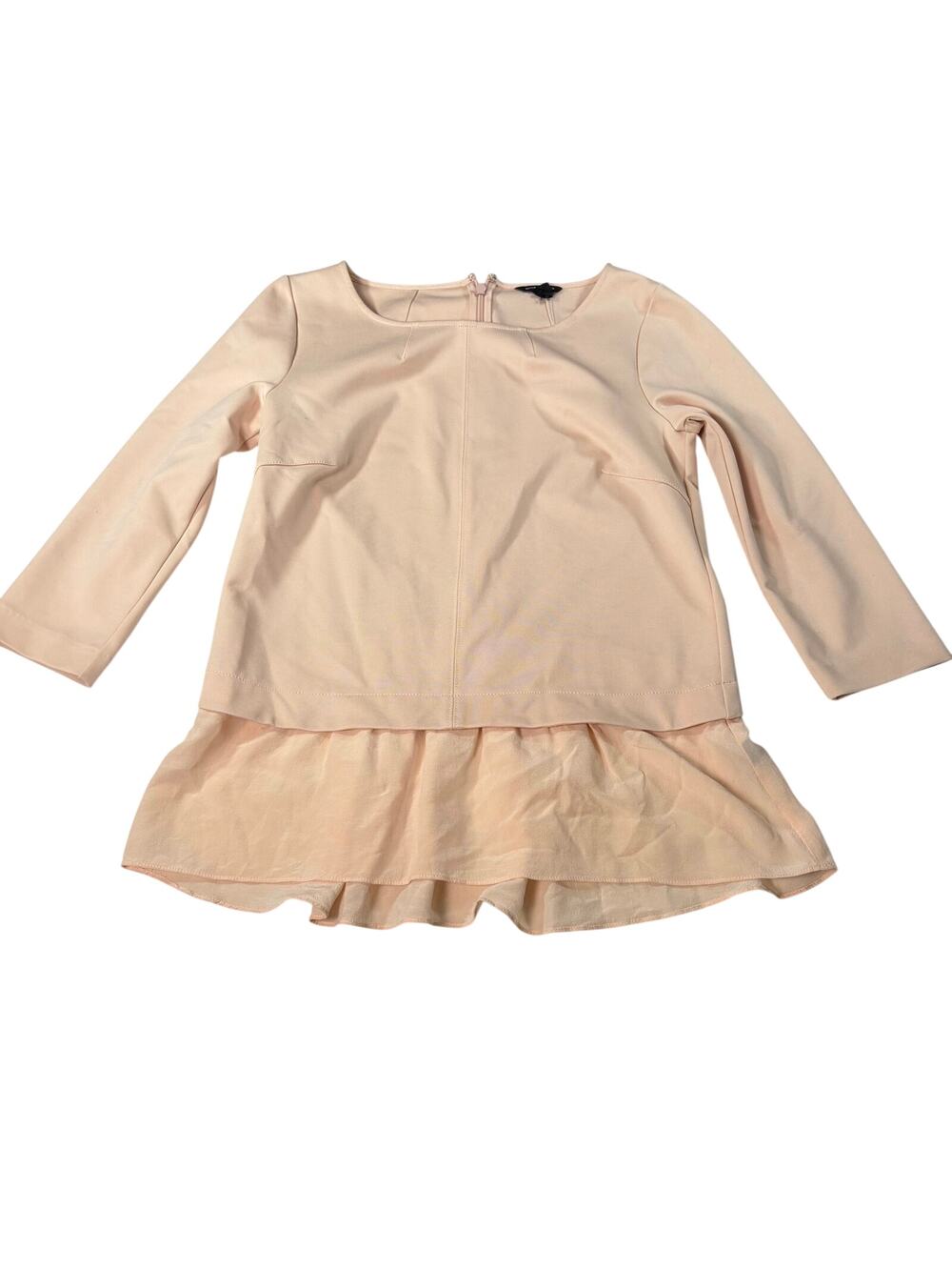 Club Monaco womens peach 3/4 sleeve blouse with silk sheer bottom Size S. luxury